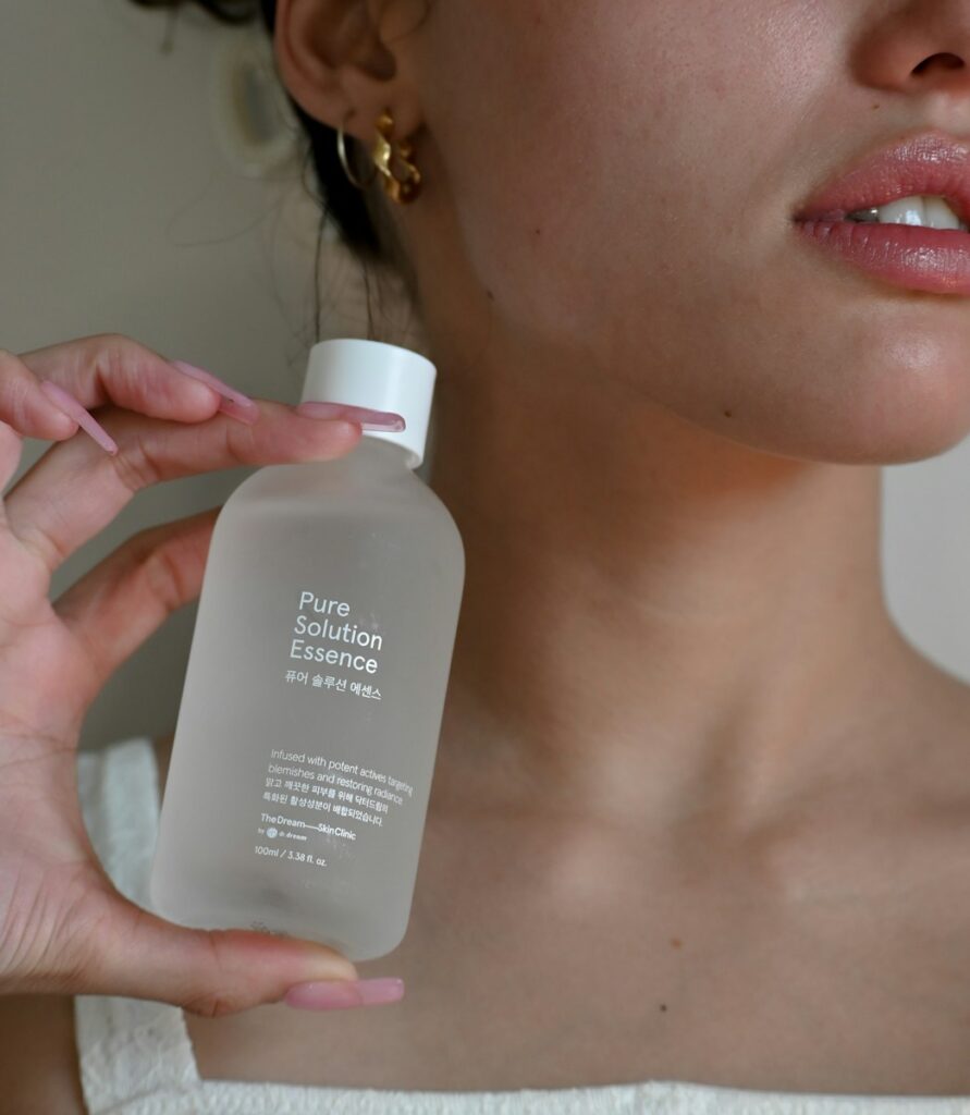 hydrating facial essence